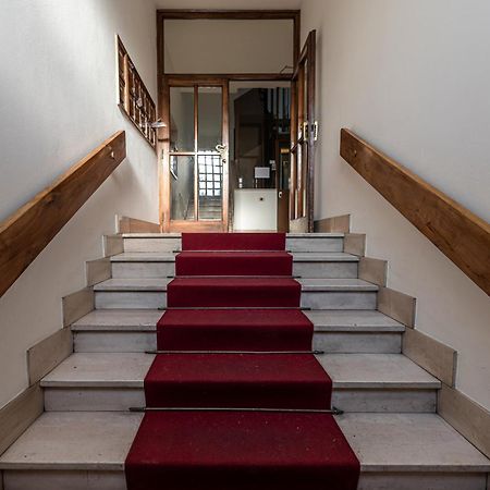 Relax In San Frediano Con Giardino Apartment Florence Luaran gambar