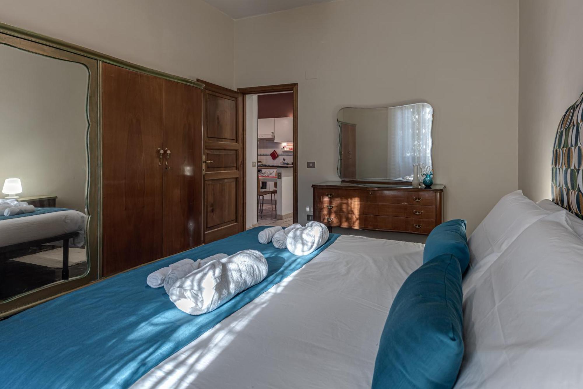 Relax In San Frediano Con Giardino Apartment Florence Luaran gambar