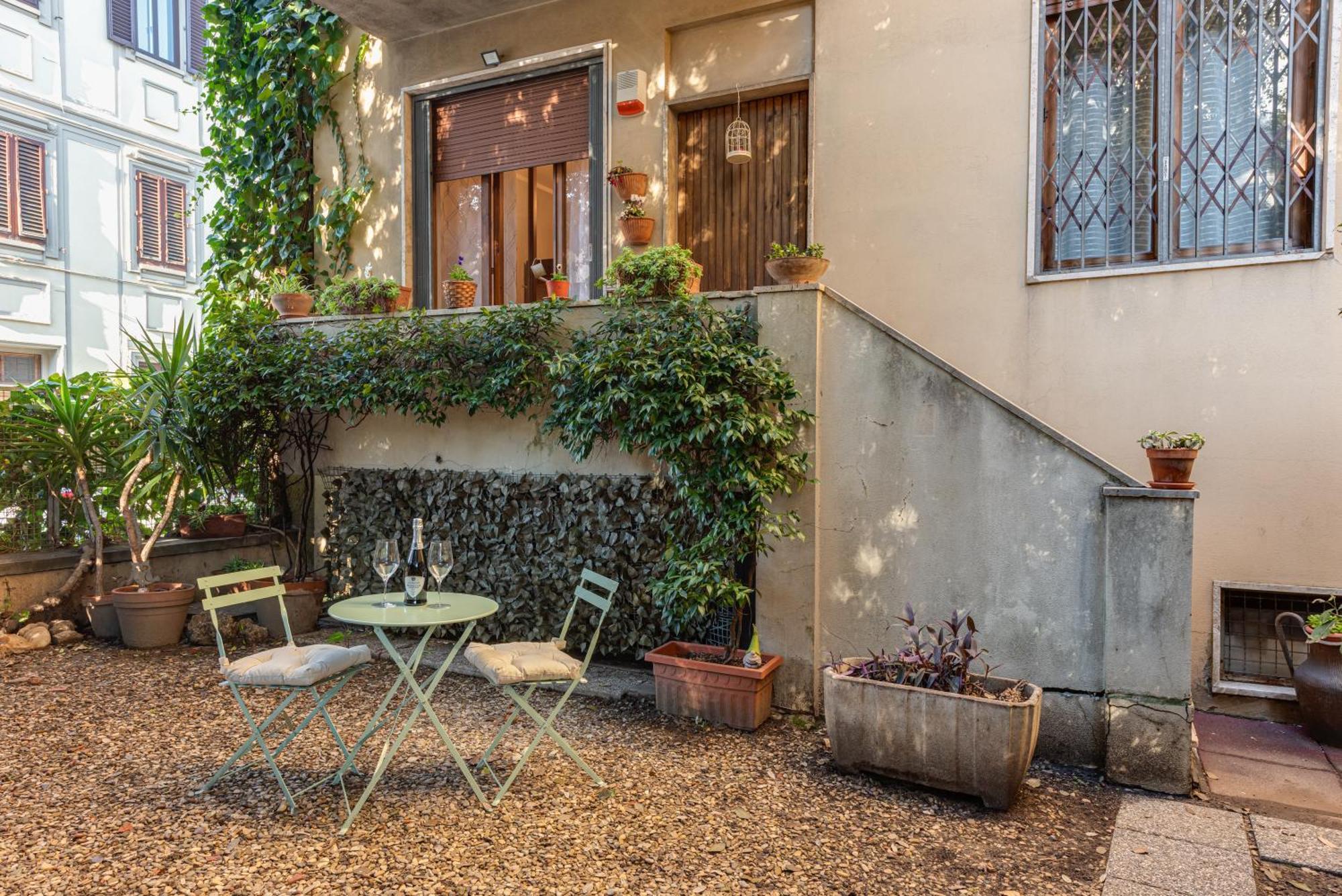 Relax In San Frediano Con Giardino Apartment Florence Luaran gambar